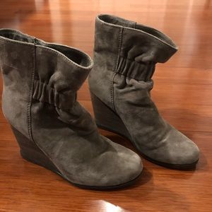 Splendid Wedge Grey Suede Bootie 6